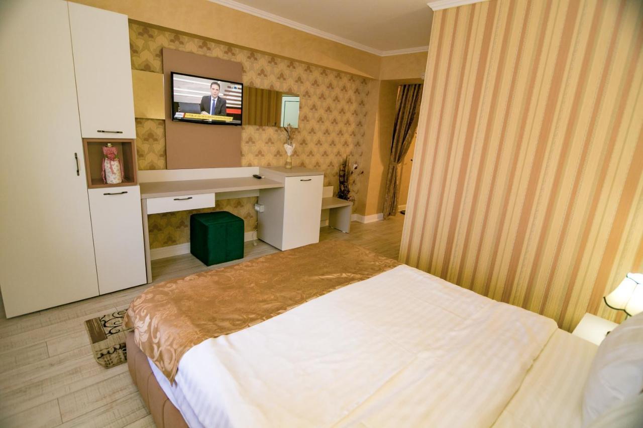 Hotel Floare De Iris Vama Veche Zewnętrze zdjęcie