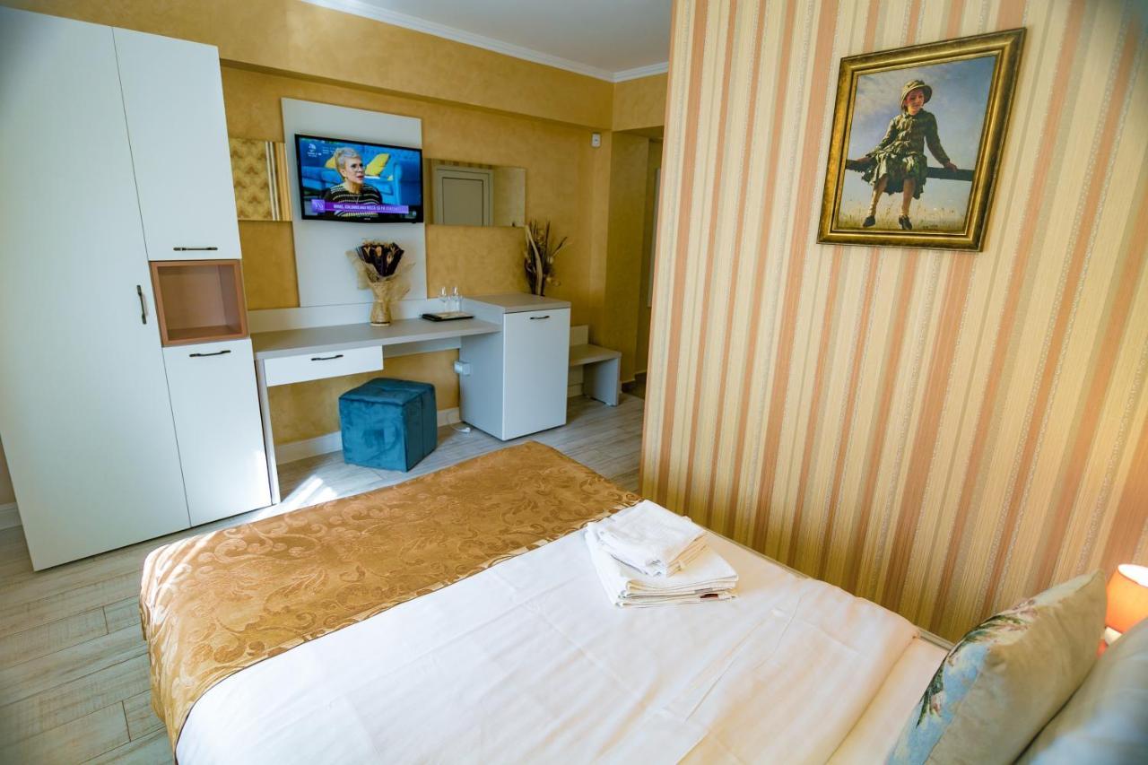 Hotel Floare De Iris Vama Veche Zewnętrze zdjęcie