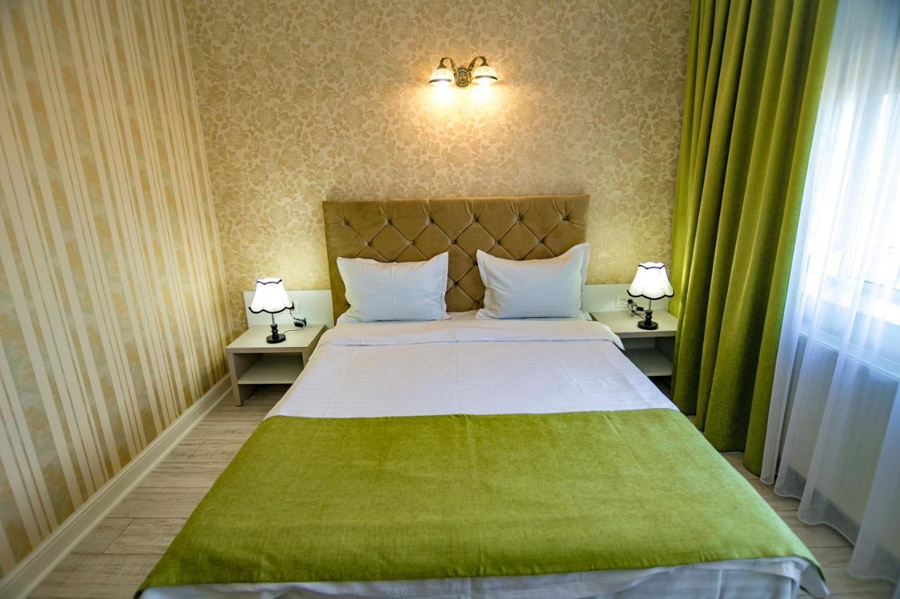 Hotel Floare De Iris Vama Veche Zewnętrze zdjęcie