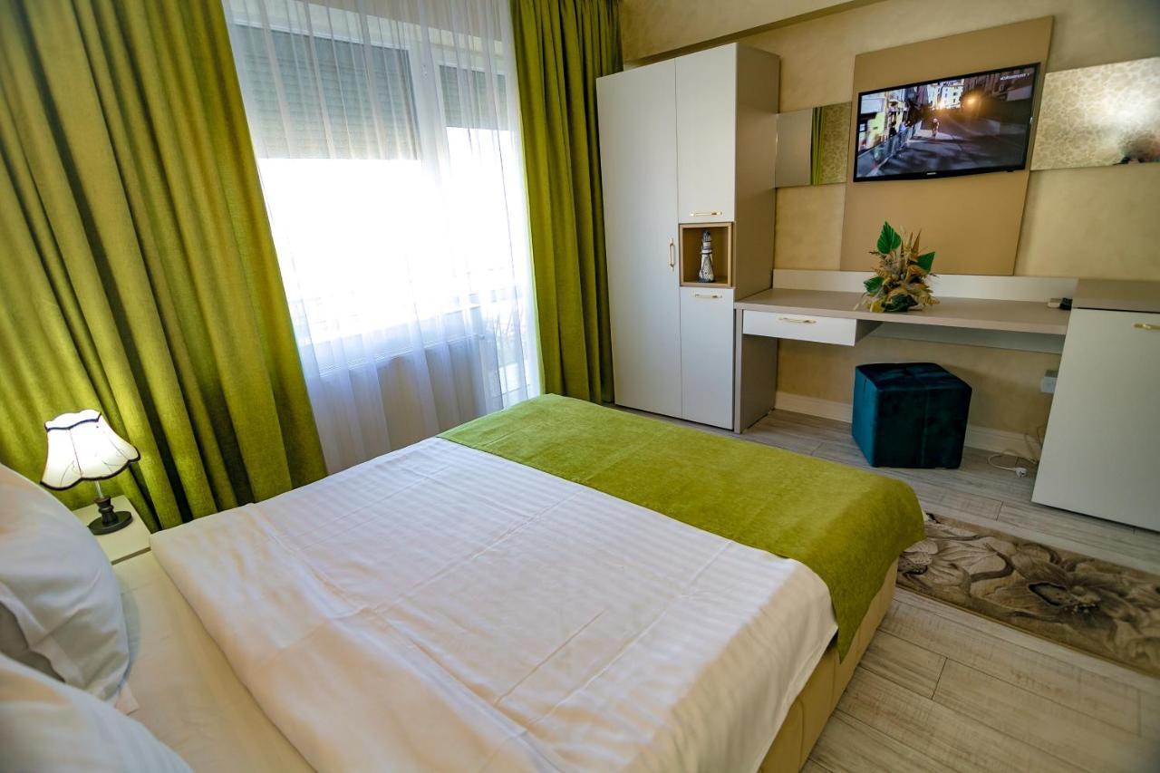 Hotel Floare De Iris Vama Veche Zewnętrze zdjęcie