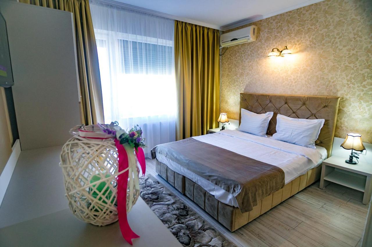 Hotel Floare De Iris Vama Veche Zewnętrze zdjęcie