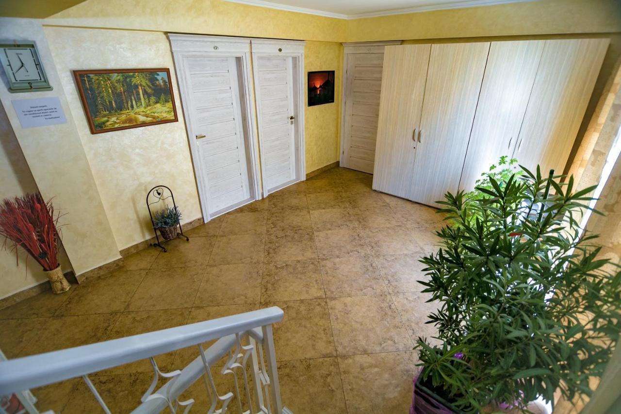 Hotel Floare De Iris Vama Veche Zewnętrze zdjęcie